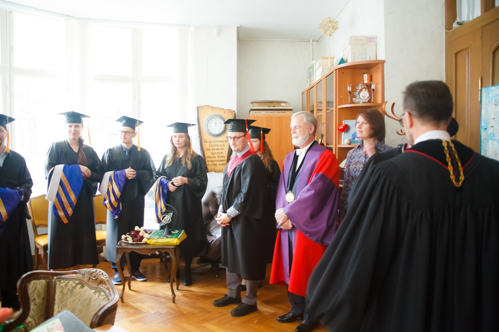 2 ноября 2019 года в Санкт-Петербургской евангелической Богословской Академии состоялась торжественная Градуация наших выпускников!_1